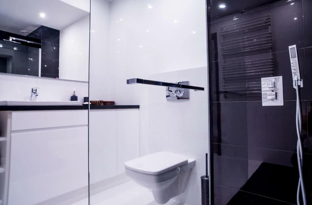 Apartment In The City Center Breslavia Polonia